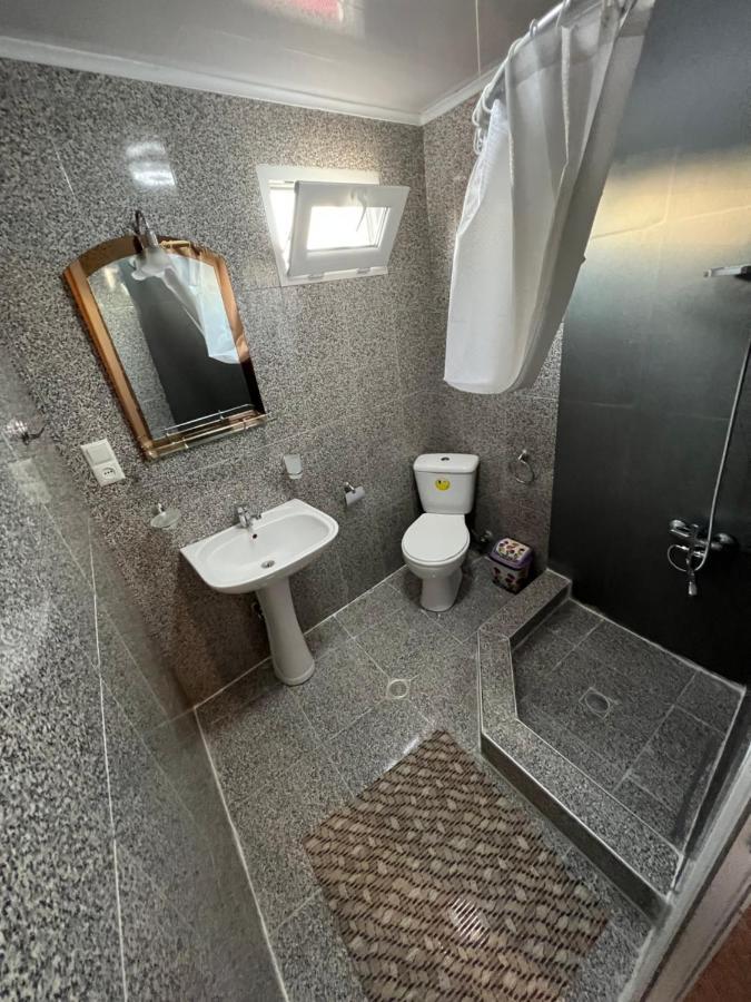 Twins Guest House Batum Dış mekan fotoğraf