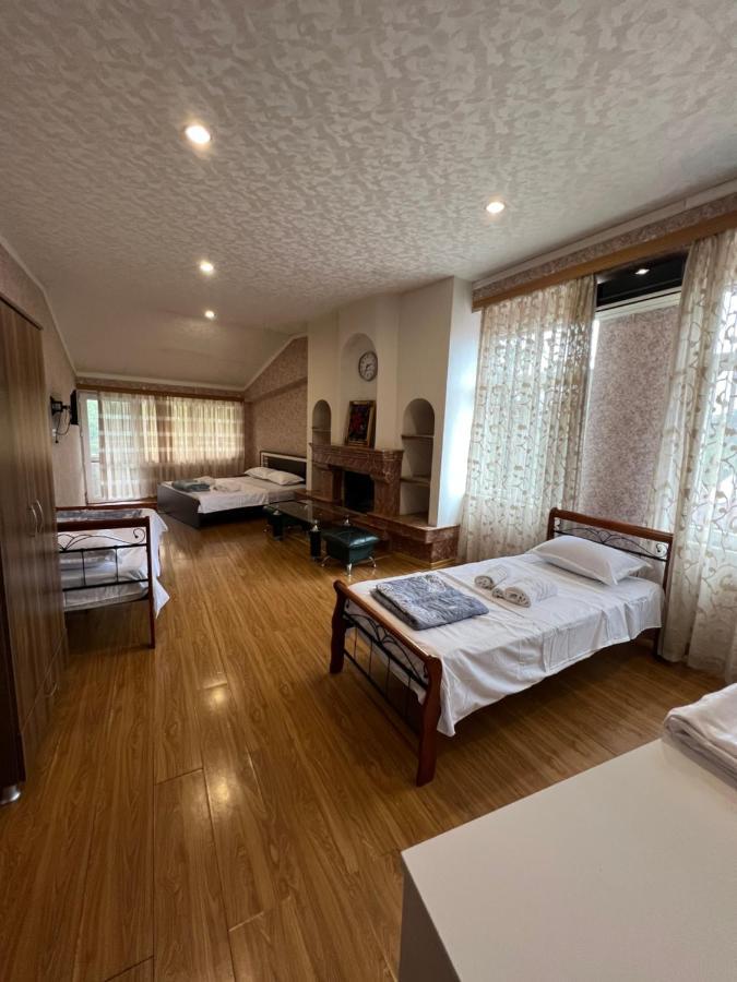 Twins Guest House Batum Dış mekan fotoğraf